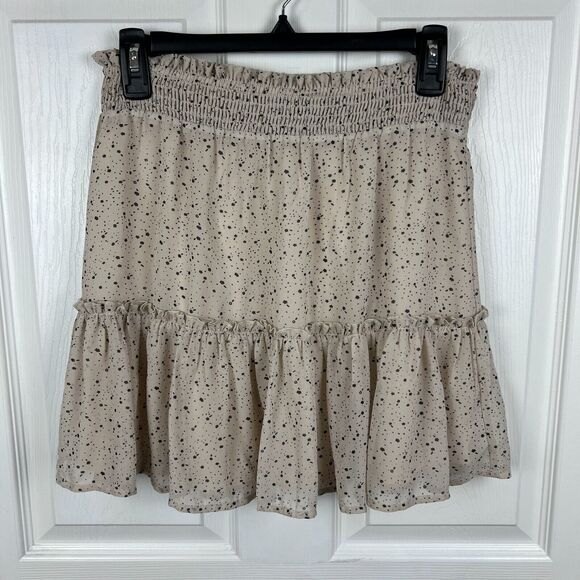 Altar’d State Cream Ruffle Mini Skirt Florals Tiered Jr Medium Womens Small - Picture 7 of 8